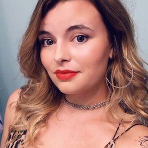 Meet your Posher, Chelsey